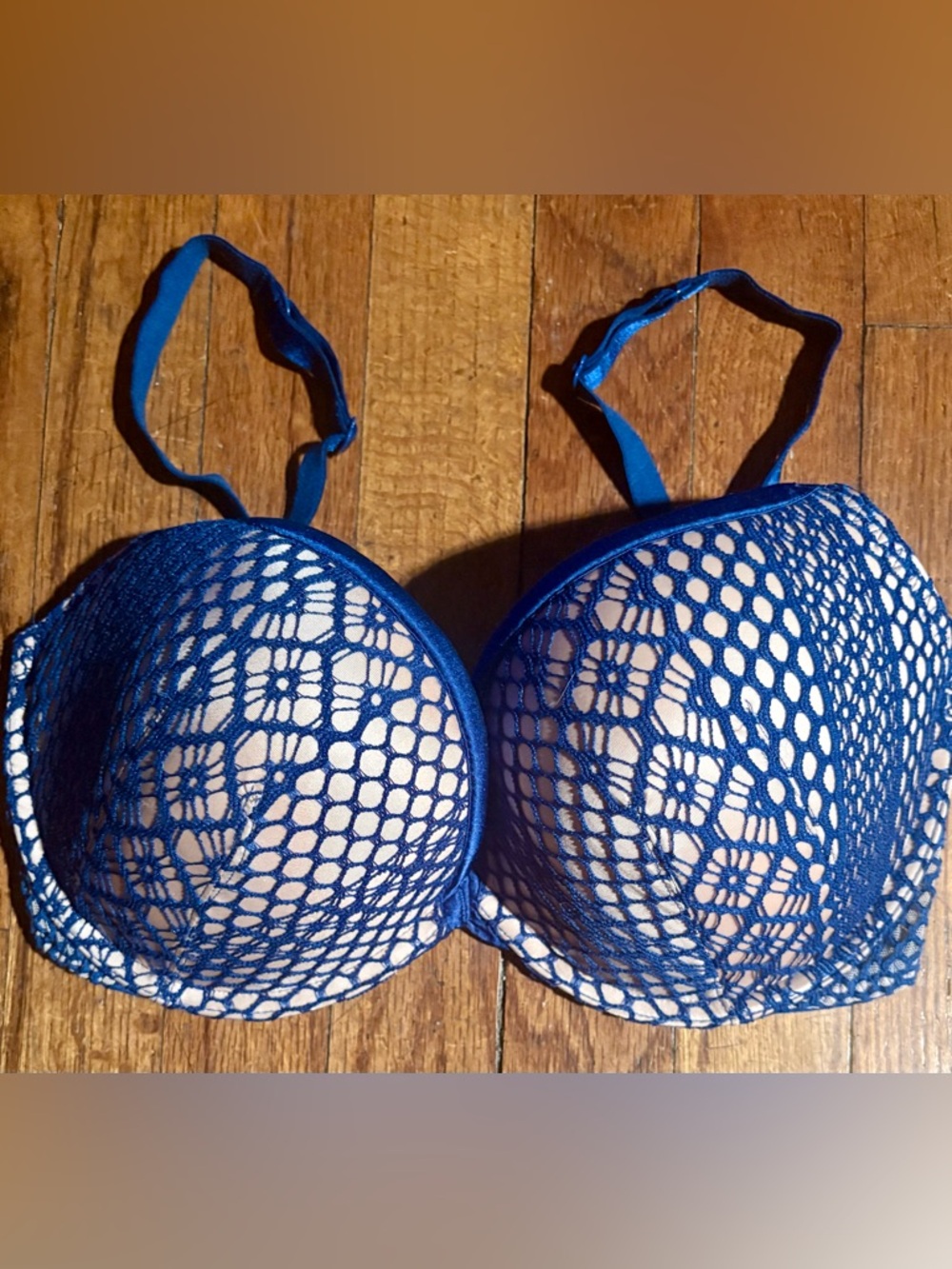 💕Victoria’s Secret “Very Sexy” Push~Up Bra Sz 32DDD